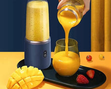 Laden Sie das Bild in den Galerie-Viewer, Tragbarer Smoothie Maker inkl. EXTRA Shaker 400ml