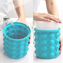 Laden Sie das Bild in den Galerie-Viewer, Ice Cube Maker