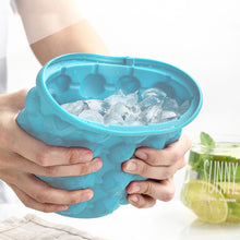 Laden Sie das Bild in den Galerie-Viewer, Ice Cube Maker