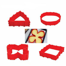 Laden Sie das Bild in den Galerie-Viewer, Silikon-Puzzle-Backform rot 4-teilig